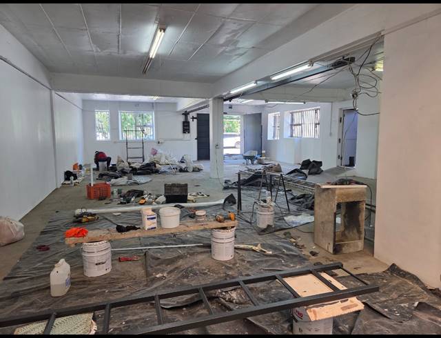 Business property to rent in SALT RIVER